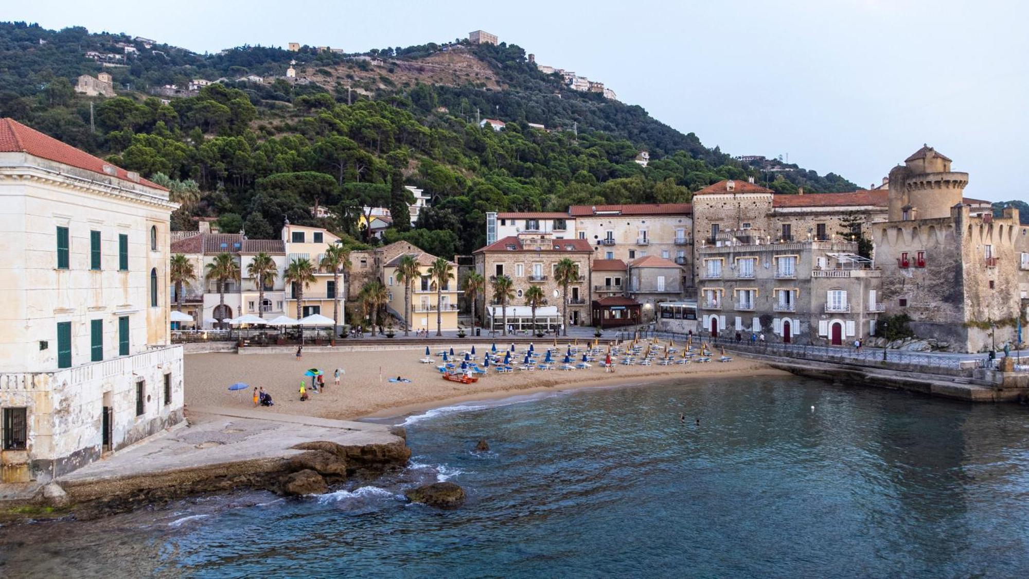 Prince Franklyn Hotel Santa Maria di Castellabate Exterior foto