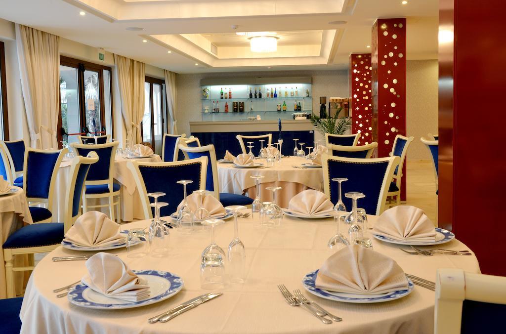 Prince Franklyn Hotel Santa Maria di Castellabate Exterior foto